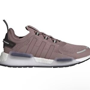 NWT $160 original - Adidas nmd_v3 in Purple